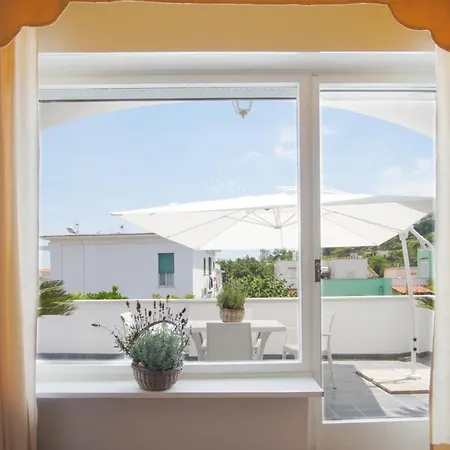 Apartment In Ad Ischia